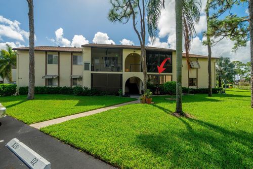 d1-329 Knotty Pine Cir, Greenacres, FL, 33463-9196 | Card Image
