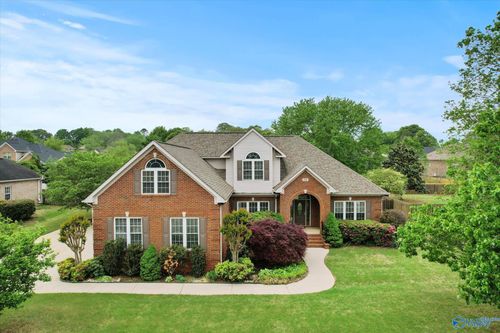 114 River Meadow Way, Huntsville, AL, 35811-9745 | Card Image