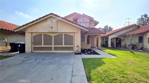 2867 Hollow Glen Cir, Rialto, CA, 92376-7240 | Card Image