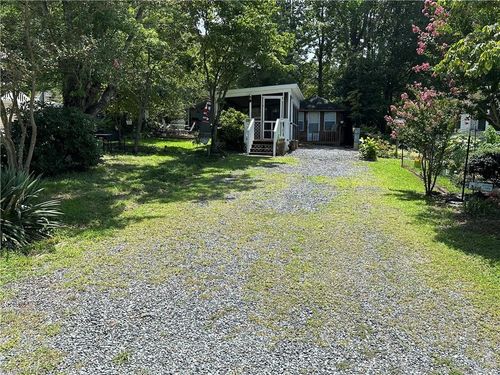 125 Club House Dr, Badin Lake, NC, 28127-9164 | Card Image