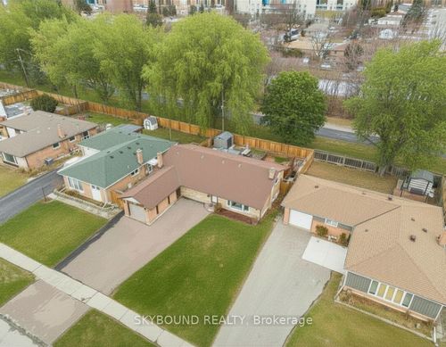 11 Addington Cres, Brampton, ON, L6T2R1 | Card Image