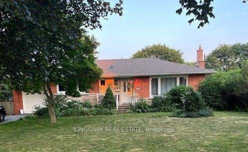 2026 Rebecca St, Oakville, ON, L6L2A2 | Card Image