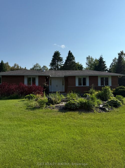 128 Limoges Rd, Limoges, ON, K0A2M0 | Card Image