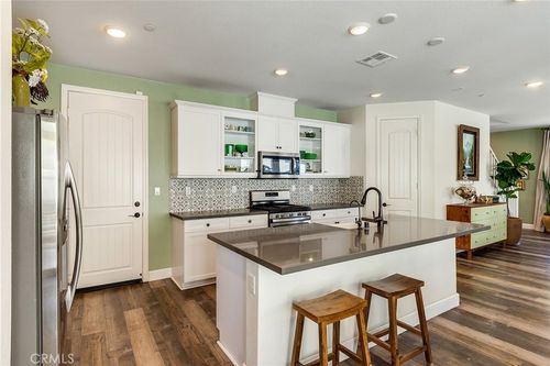 11872 Bellrose Ct, Corona, CA, 92883-1613 | Card Image