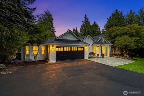 19238 184th Pl Ne, Woodinville, WA, 98077-8260 | Card Image