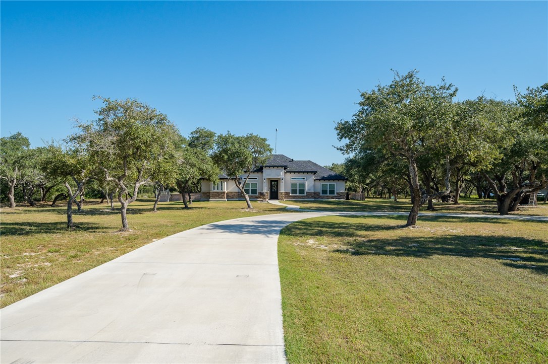 Rhodes Ave, Aransas Pass, TX 78336