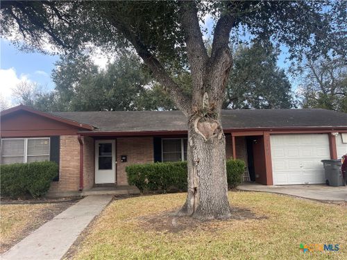 3403 Redwood Dr, Victoria, TX, 77901-3529 | Card Image