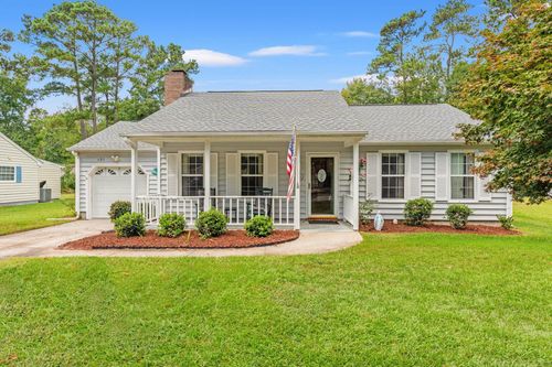 121 Purple Martin Dr, Murrells Inlet, SC, 29576-8811 | Card Image