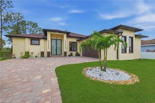 2809 7th St Sw, LEHIGH ACRES, FL, 33976-2564 | Card Image