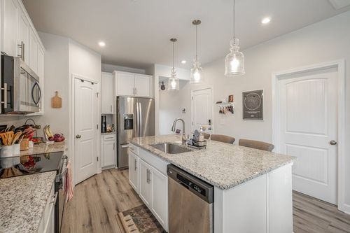 171 Fister Dr, Lebanon, TN, 37090-2070 | Card Image