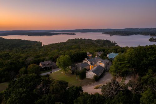14 Dalton Cir, Branson, MO, 65616-9690 | Card Image