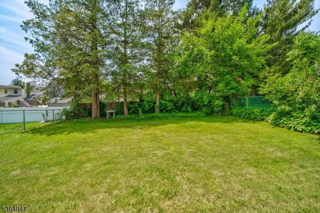 75 Emerson St, House other with 5 bedrooms, 1 bathrooms and null parking in Clifton NJ | Image 22