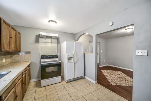 6829 Madrid St, Houston, TX, 77021-5103 | Card Image