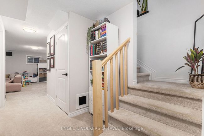 184 Equitation Cir, House other with 4 bedrooms, 3 bathrooms and 2 parking in Richmond ON | Image 25