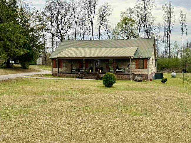 951 Highway 57 E, House other with 3 bedrooms, 2 bathrooms and null parking in Ramer TN | Image 8
