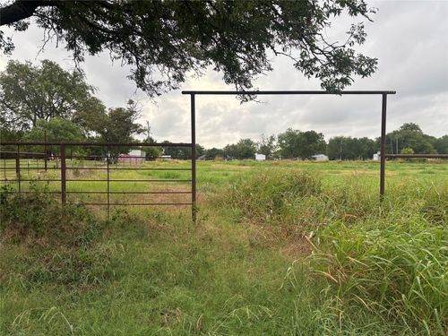Tbd E Howell St, Saint Jo, TX, 76265 | Card Image
