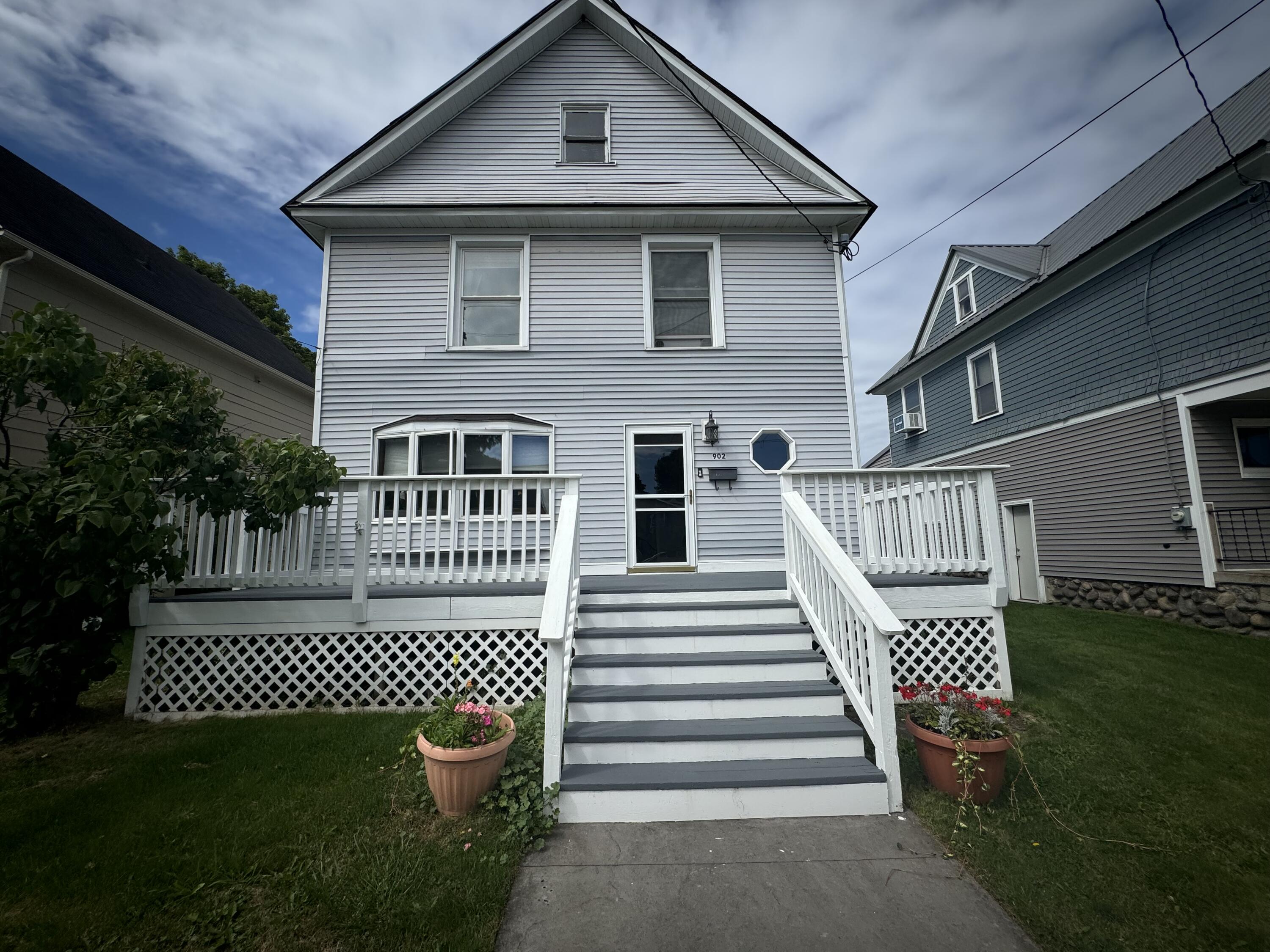 Bingham Ave, Sault Sainte Marie, MI 49783