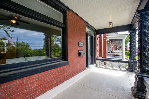 734 E 10th St, Newport, KY, 41071-2401 | Card Image