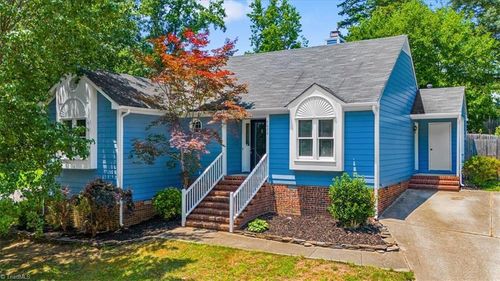 4028 Sherry Ct, Jamestown, NC, 27282-9049 | Card Image