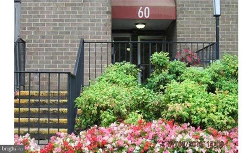 502-60 S Van Dorn St, ALEXANDRIA, VA, 22304-4249 | Card Image