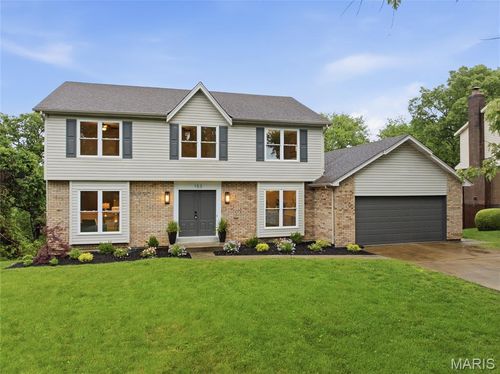 153 Spring Leigh Ct, Ballwin, MO, 63011-3831 | Card Image