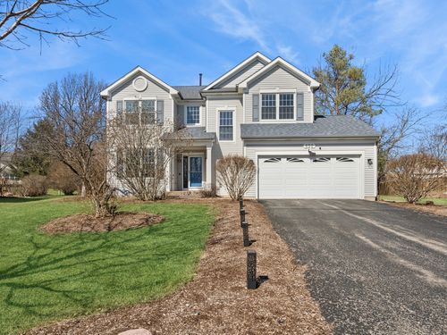 622 Oxford Ct, Lindenhurst, IL, 60046-4949 | Card Image