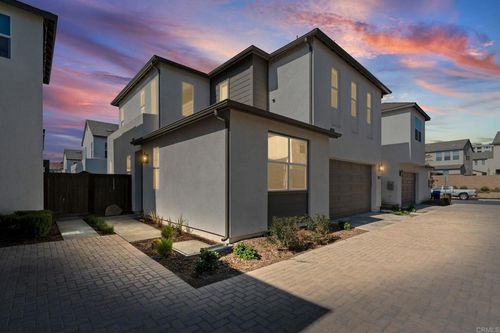 1622 Whitmore Loop, Chula Vista, CA, 91913-3695 | Card Image