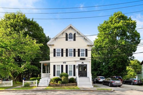 apt-3-22 Union St, Reading, MA, 01867-2647 | Card Image