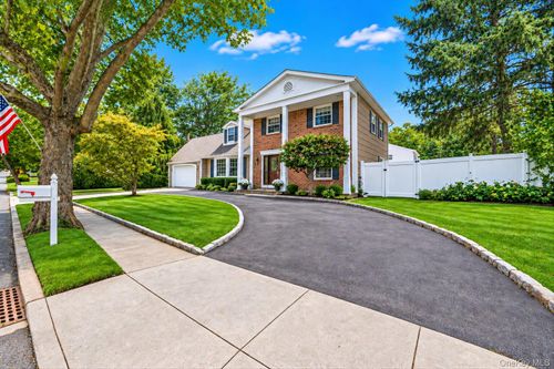 9 Rodney Street, Brookhaven, NY, 11776 | Card Image