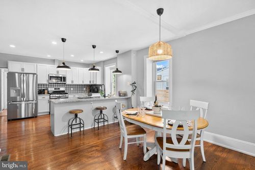 472 Leverington Ave, PHILADELPHIA, PA, 19128-3314 | Card Image