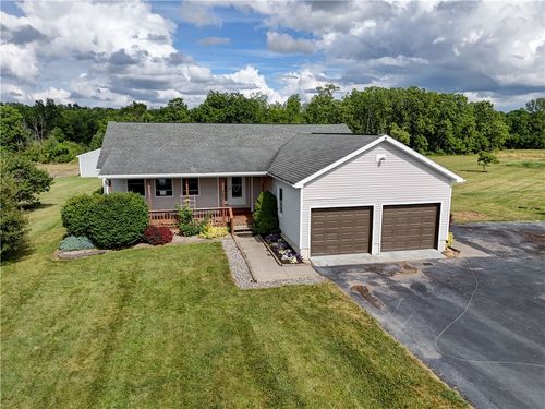 681 State Route 364, Middlesex, NY, 14507-9747 | Card Image