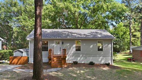 2305 Evers Dr, Raleigh, NC, 27610-4915 | Card Image