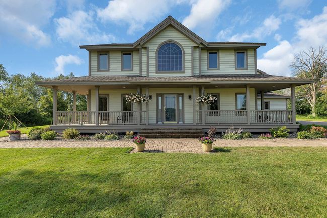 824 Main St W, House other with 4 bedrooms, 4 bathrooms and null parking in Saint Stephen MN | Image 53