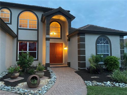 9937 Ortega Ln, BONITA SPRINGS, FL, 34135-6837 | Card Image