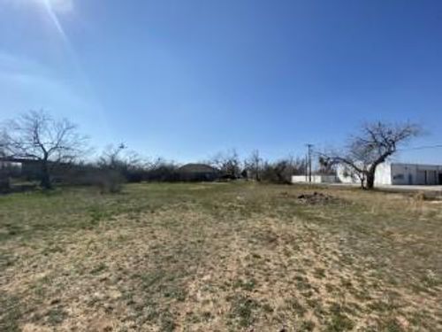 3111 Chadbourne St, San Angelo, TX, 76903 | Card Image