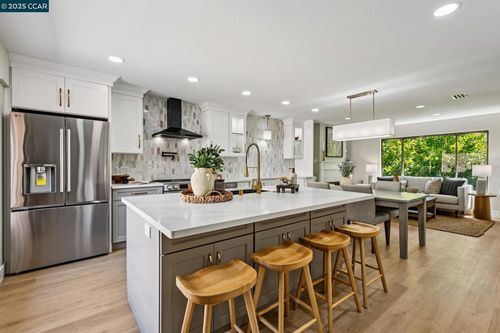 apt-2-1736 Golden Rain Rd, Walnut Creek, CA, 94595-2142 | Card Image