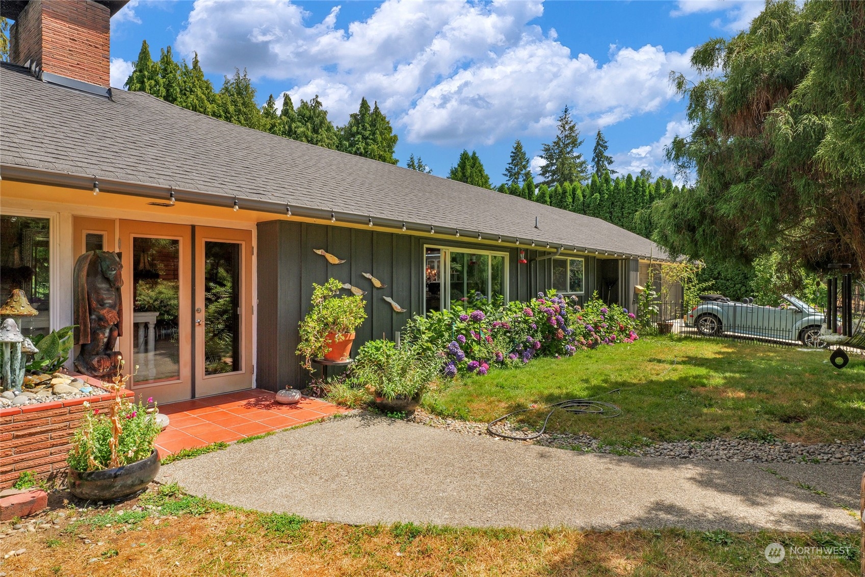 Cambrian Ave, Bremerton, WA 98312