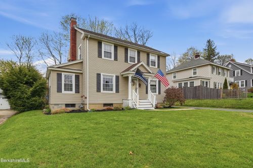 38 Revere Pkwy, Pittsfield, MA, 01201-7336 | Card Image