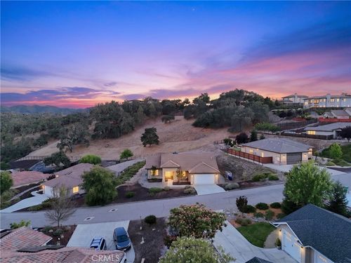 2670 Edgewood Ct, Paso Robles, CA, 93446 | Card Image