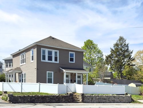 84-82-84 Haverhill St, Methuen, MA, 01844-4241 | Card Image