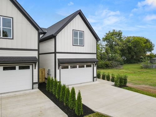 f-1705 River Dr, Nashville, TN, 37218-3222 | Card Image