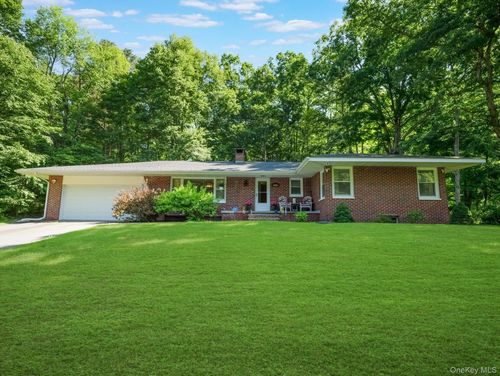 2 Muller Ln, Sparrow Bush, NY, 12780-7514 | Card Image