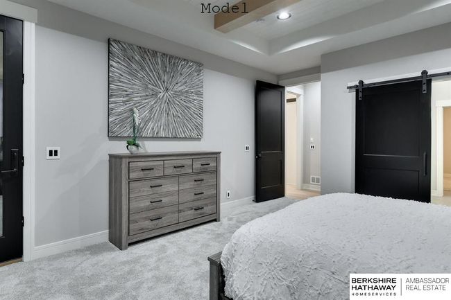 3902 S 212 Th St, House other with 4 bedrooms, 4 bathrooms and 4 parking in Elkhorn NE | Image 33