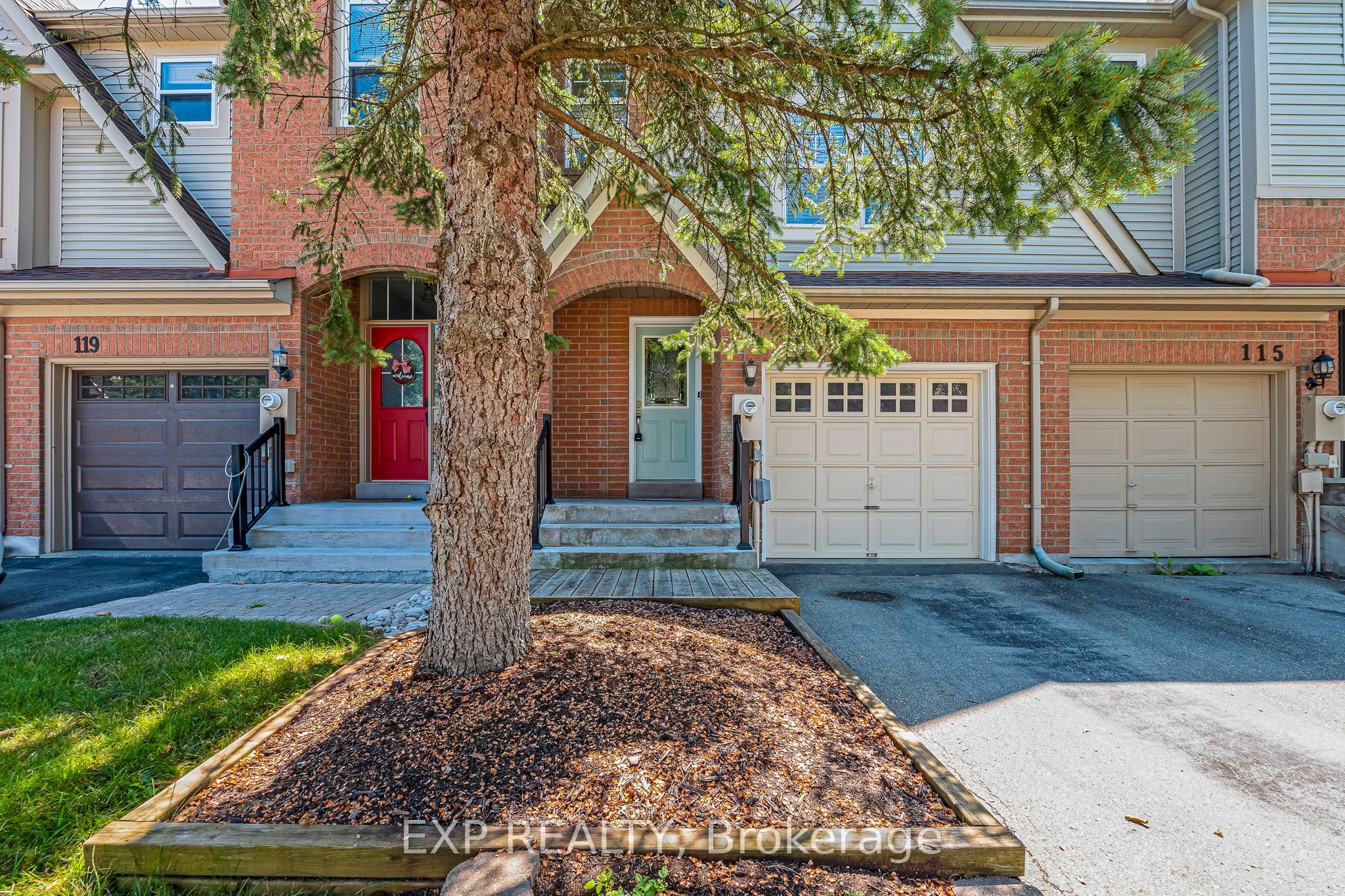 Residential Lease in Aurora