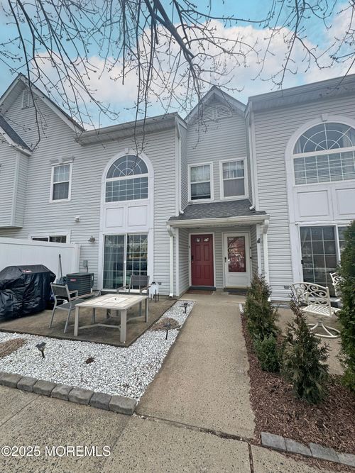6 Madison Ct, Tinton Falls, NJ, 07712-7736 | Card Image