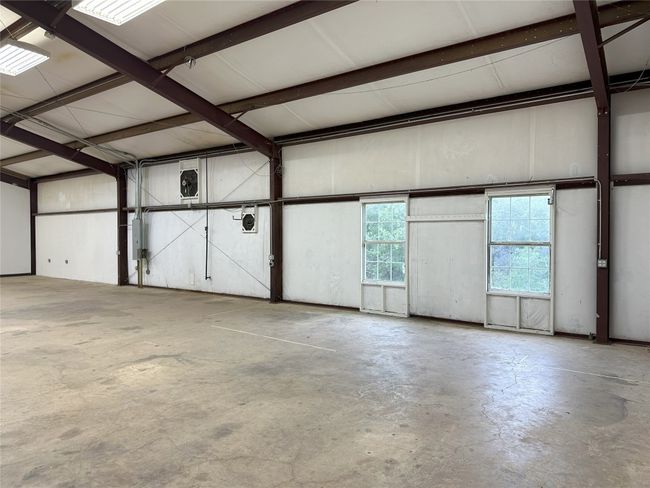 C-1 Windows along back wall | Image 11