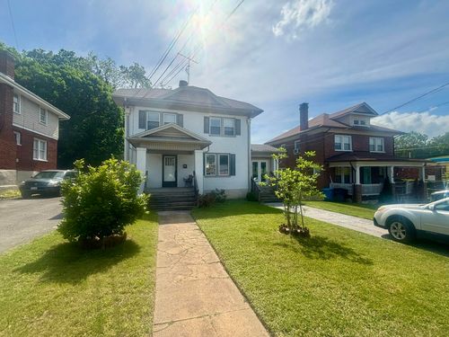 2411 Guilford Ave Sw, Roanoke, VA, 24015-4109 | Card Image