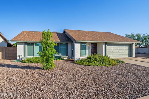20631 N 16th Ave, Phoenix, AZ, 85027-3530 | Card Image