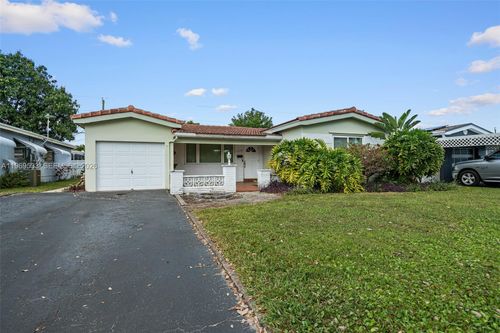 7833 Juniper St, Miramar, FL, 33023 | Card Image