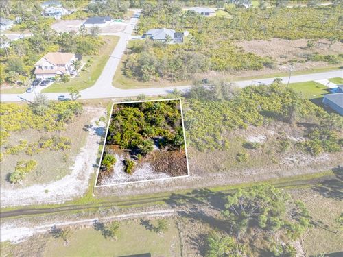 9243 Waldrep St, PORT CHARLOTTE, FL, 33981-2913 | Card Image